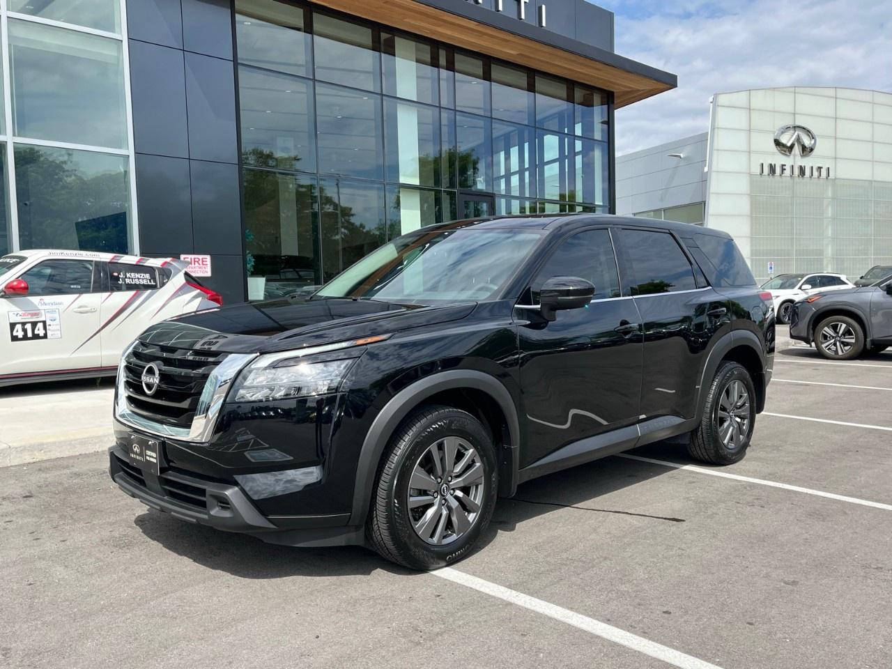 2025 Nissan Pathfinder S 4WD Photo