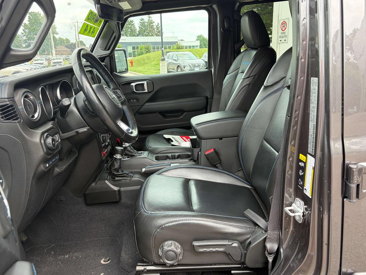 2021 Jeep Wrangler Rubicon 4x4 HYBRID   NAV   Clean Carfax Photo