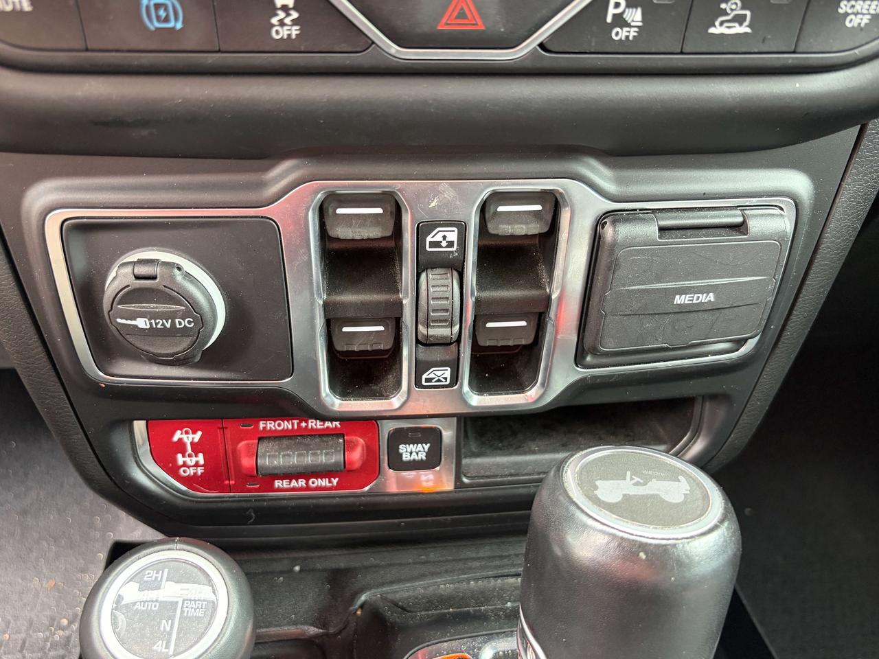 2021 Jeep Wrangler Rubicon 4x4 HYBRID   NAV   Clean Carfax Photo