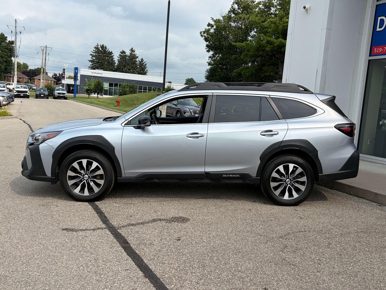 2023 Subaru Outback Limited AWD   Sunroof Photo1