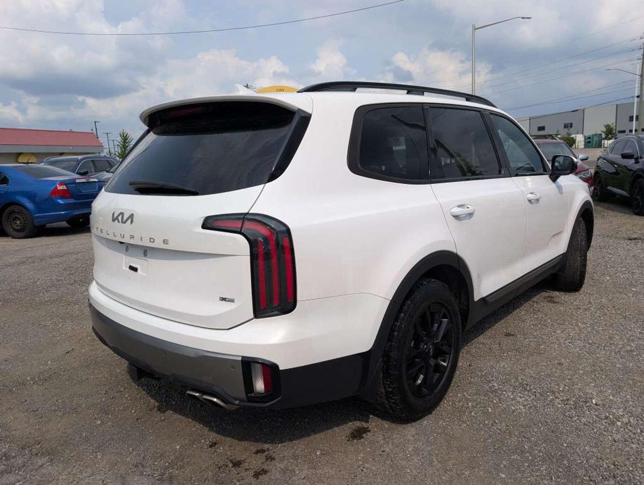 2023 Kia Telluride X-PRO NAV LEATHER ROOF CAMERA HTD COOLED SEATS Photo