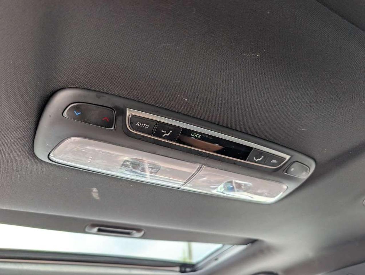 2023 Kia Telluride X-PRO NAV LEATHER ROOF CAMERA HTD COOLED SEATS Photo