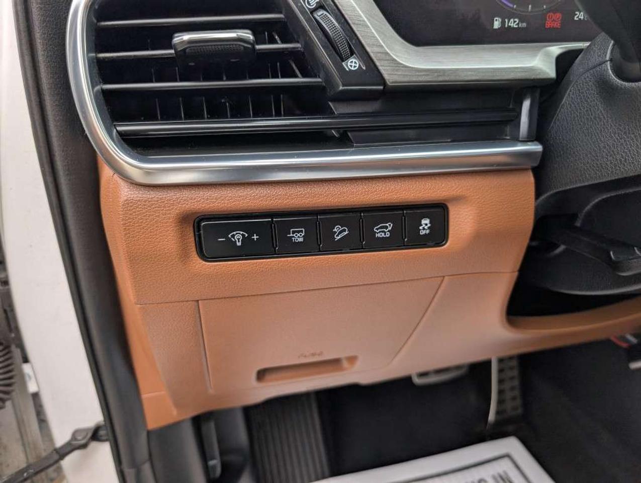 2023 Kia Telluride X-PRO NAV LEATHER ROOF CAMERA HTD COOLED SEATS Photo