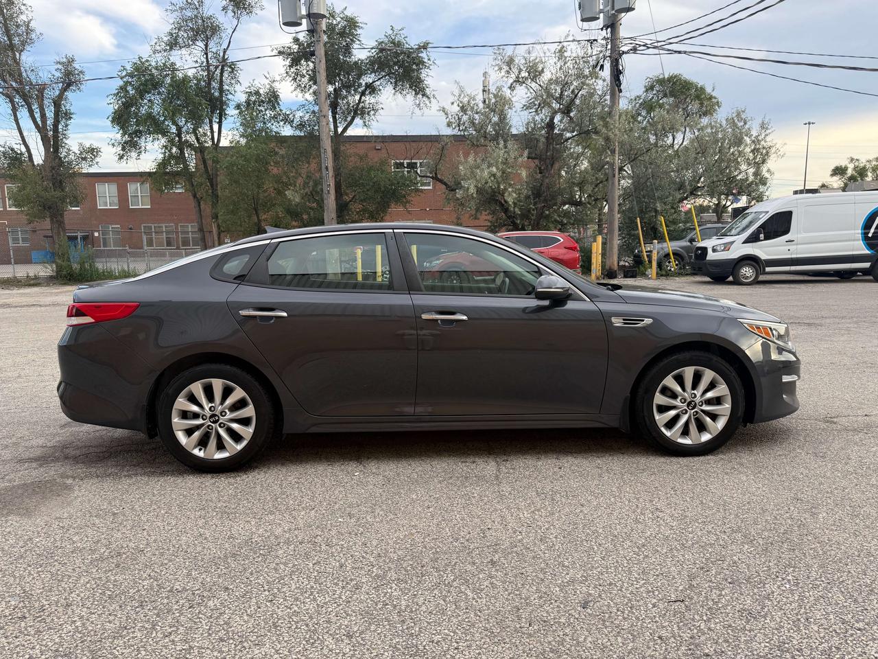 2016 Kia Optima LX+ l FWD l 2.4L l 4Cyl l 3 Year Warranty l 2 Keys Photo