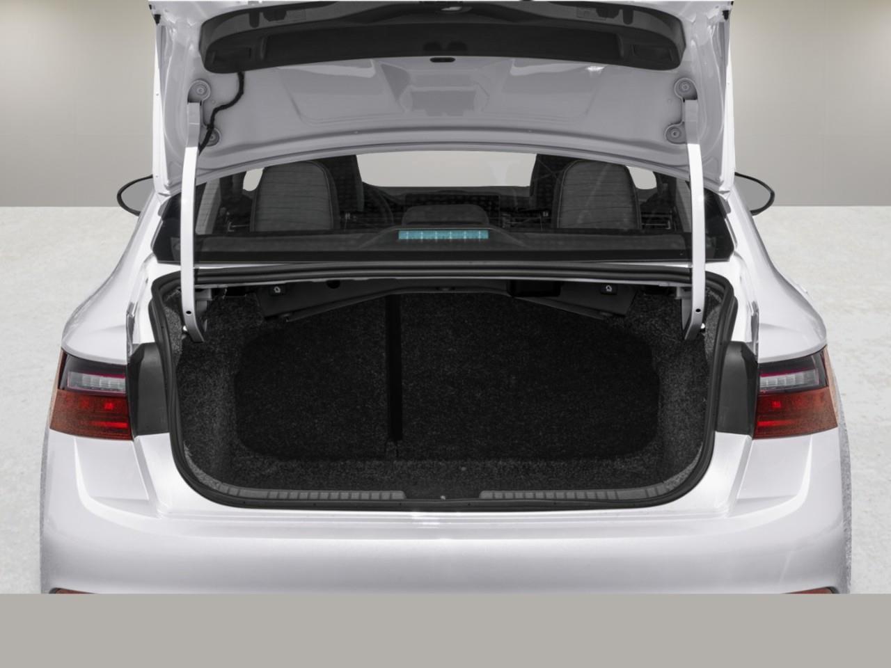 2025 Volkswagen Jetta Comfortline 4dr Sedan Photo