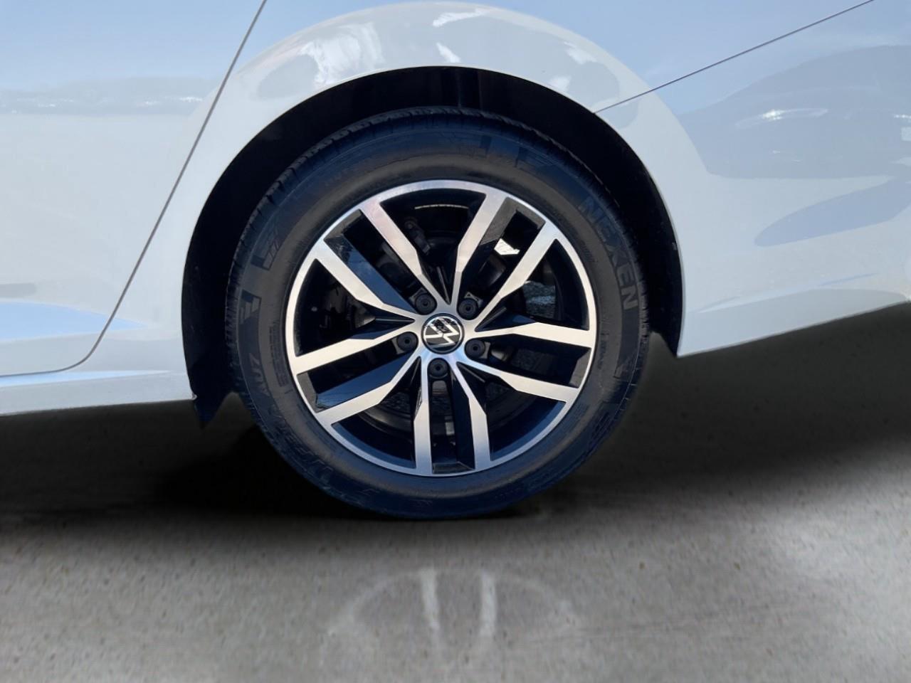 2025 Volkswagen Jetta Comfortline 4dr Sedan Photo