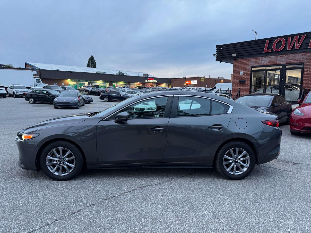 2020 Mazda 3 GS l FWD l One Owner l 14 Service Records l 2.5L l Photo2