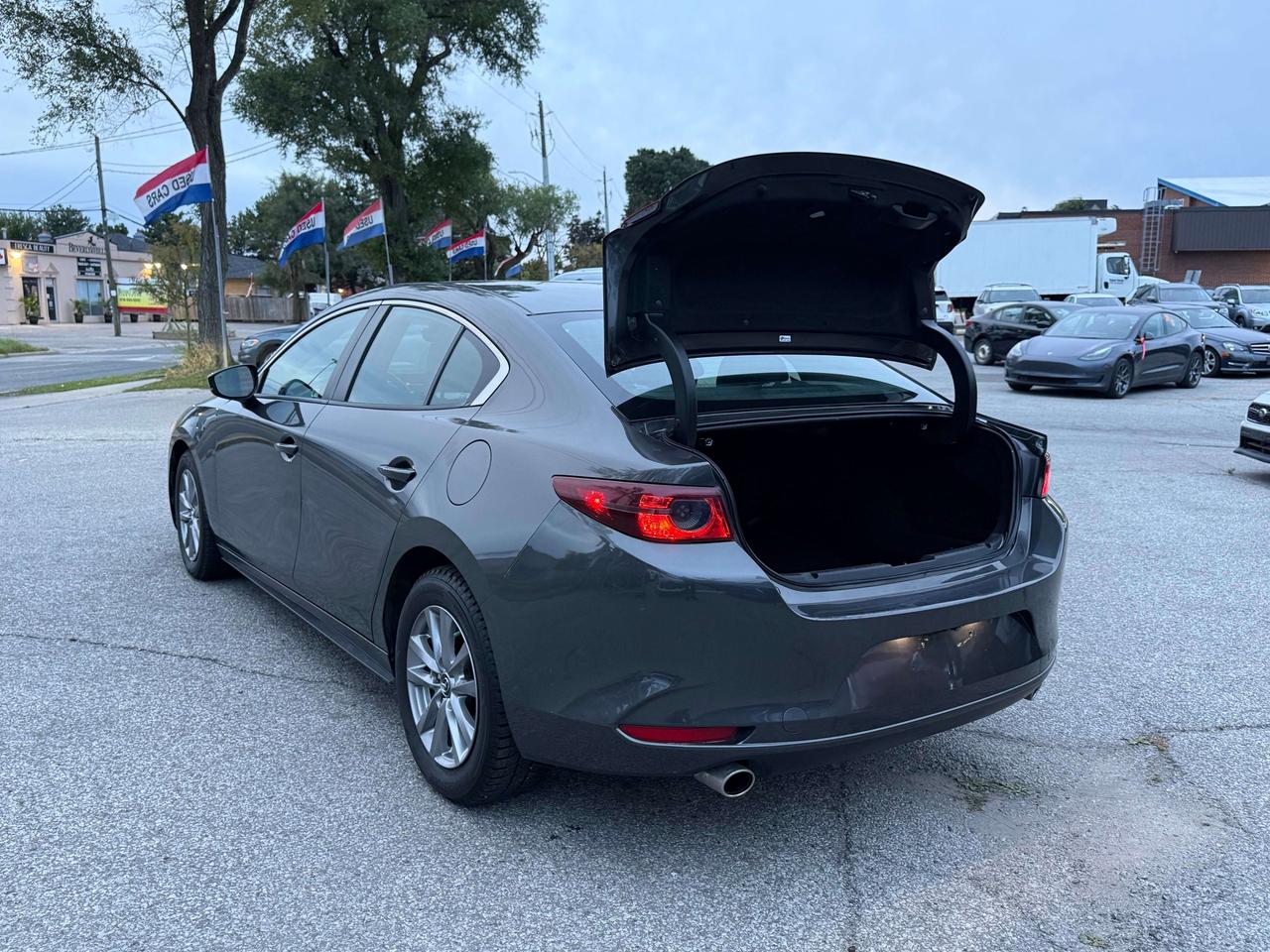 2020 Mazda 3 GS l FWD l One Owner l 14 Service Records l 2.5L l Photo