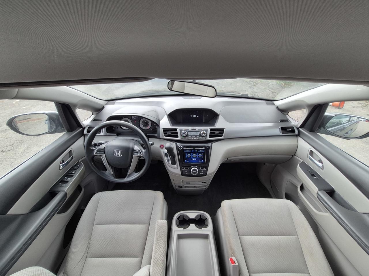 2016 Honda Odyssey EX Photo