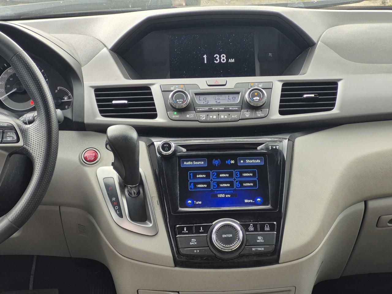 2016 Honda Odyssey EX Photo