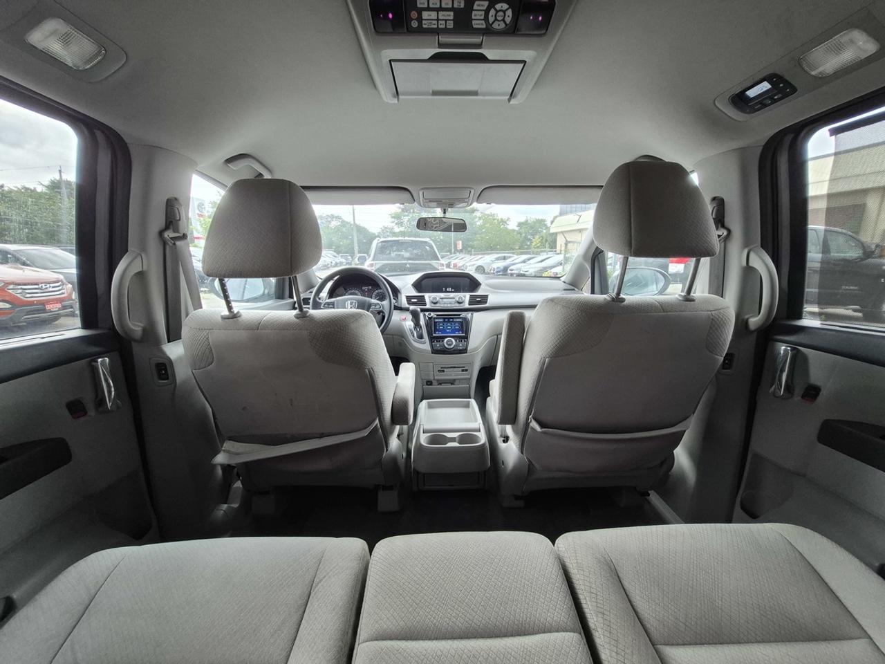 2016 Honda Odyssey EX Photo