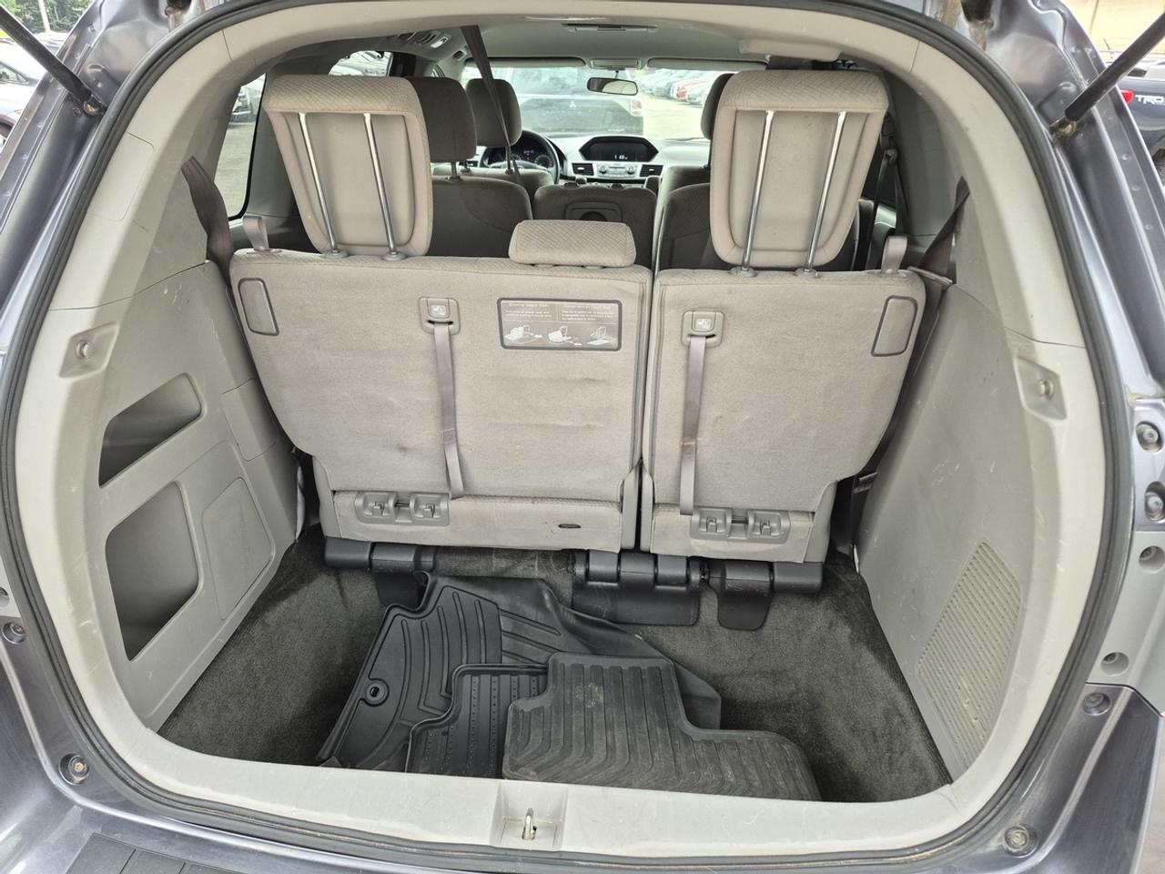 2016 Honda Odyssey EX Photo