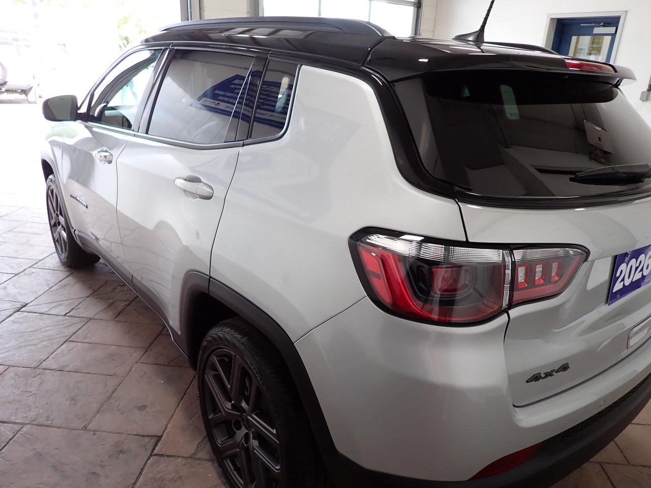 2026 Jeep Compass Limited 4X4 LEATHER NAVI SUNROOF Photo
