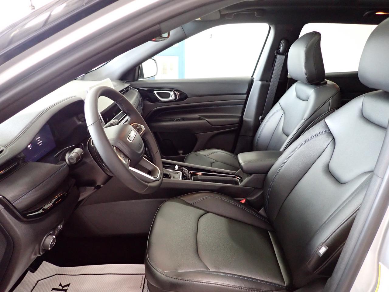 2026 Jeep Compass Limited 4X4 LEATHER NAVI SUNROOF Photo