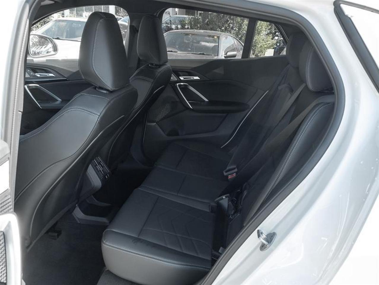 2027 BMW X2 xDrive28i 4dr All-Wheel Drive Sports Activity Coupe Photo