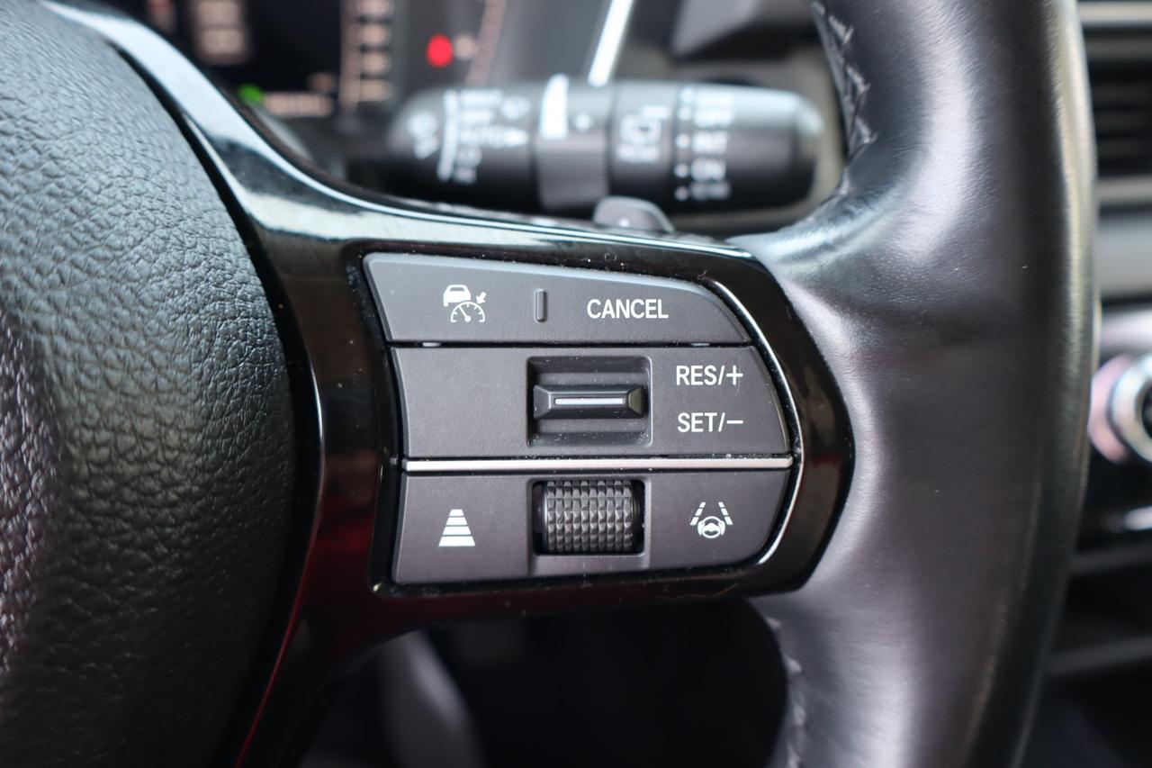 2025 Honda Pilot Touring 4dr All-Wheel Drive Photo