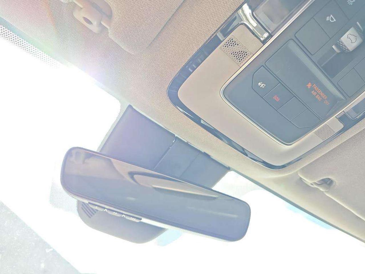2022 Hyundai Santa Fe Luxury   NO ACCIDENTS 1 OWNER EV 50KM 7.1L/100KM Photo