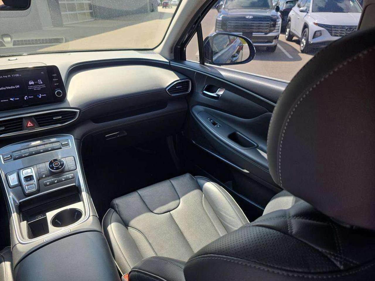 2022 Hyundai Santa Fe Luxury   NO ACCIDENTS 1 OWNER EV 50KM 7.1L/100KM Photo