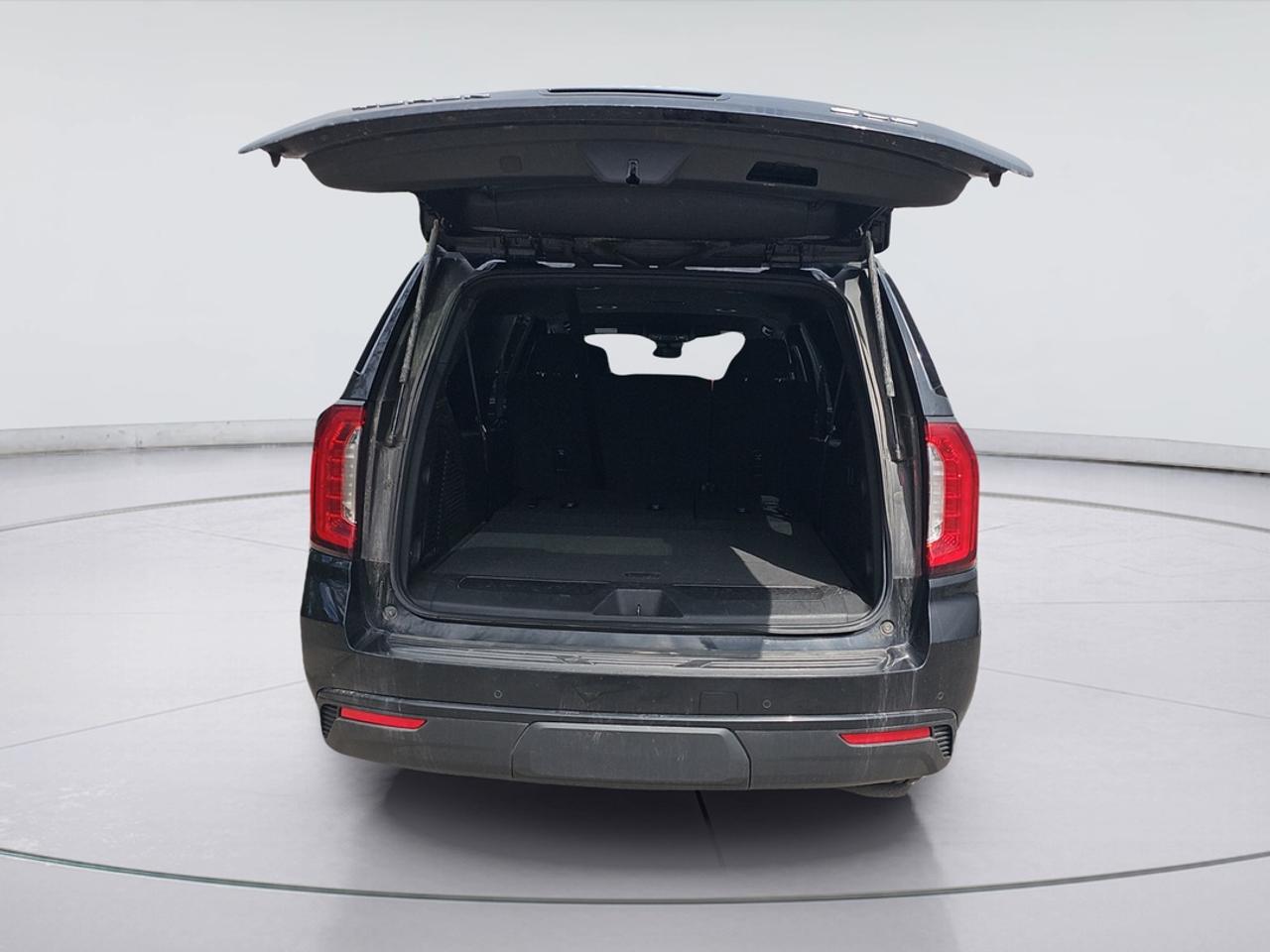 2024 GMC Yukon SLE XL 5.3L V8 Photo