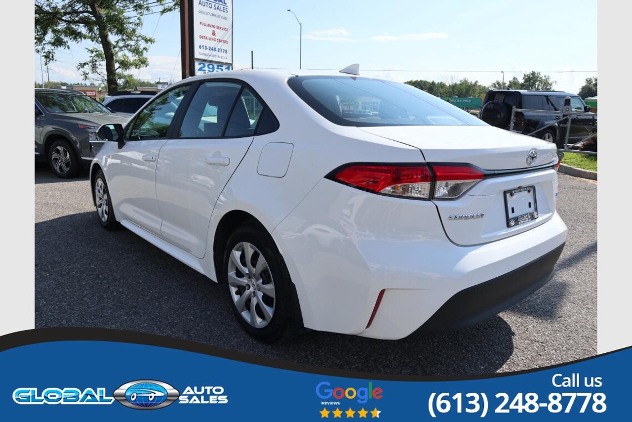 2025 Toyota Corolla LE Photo