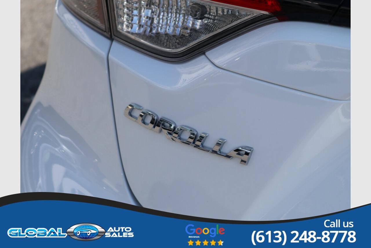 2025 Toyota Corolla LE Photo