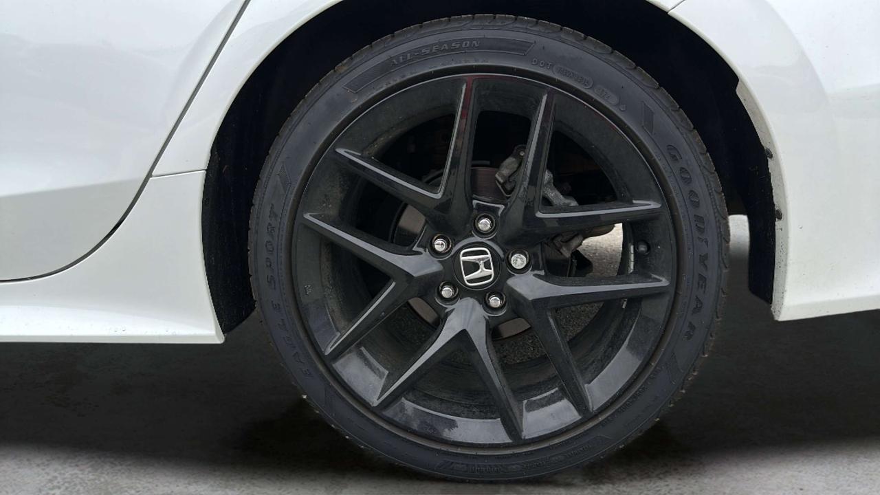 2025 Honda Civic Sport Photo
