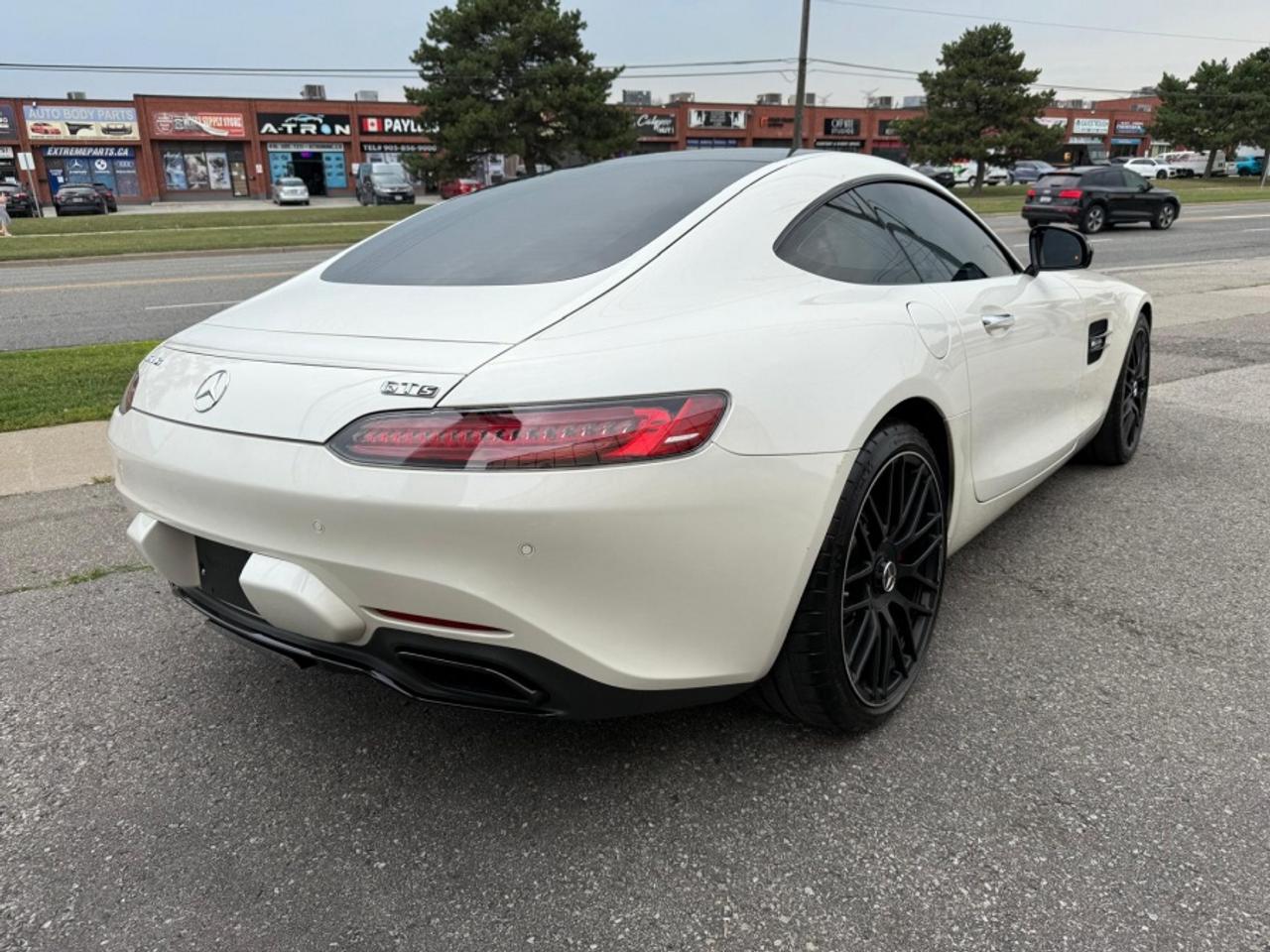 2017 Mercedes-Benz AMG GT S - Photo #7