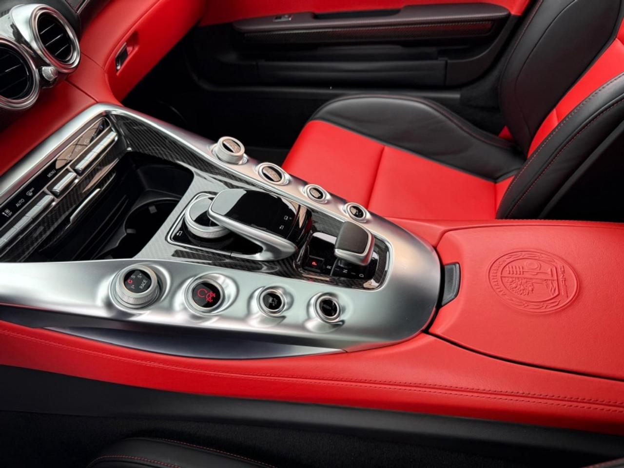 2017 Mercedes-Benz AMG GT S Photo
