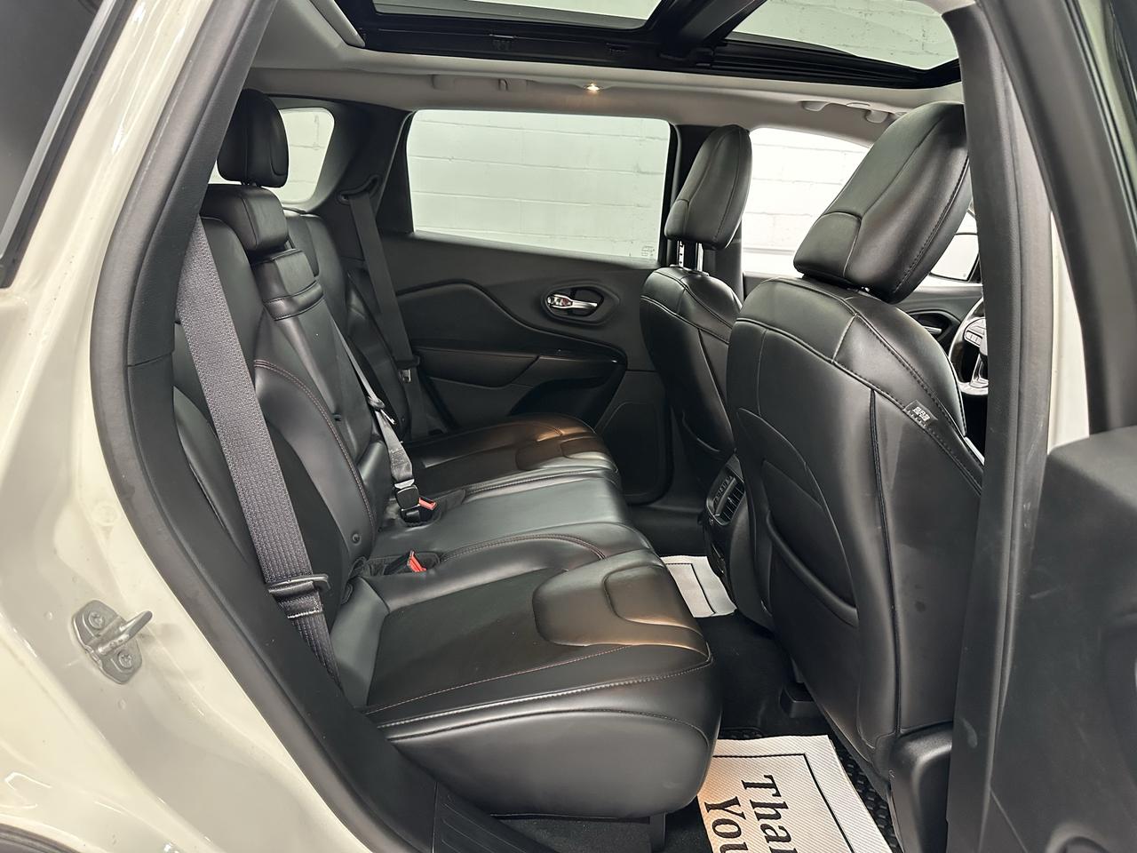 2019 Jeep Cherokee Trailhawk 4X4 Photo5