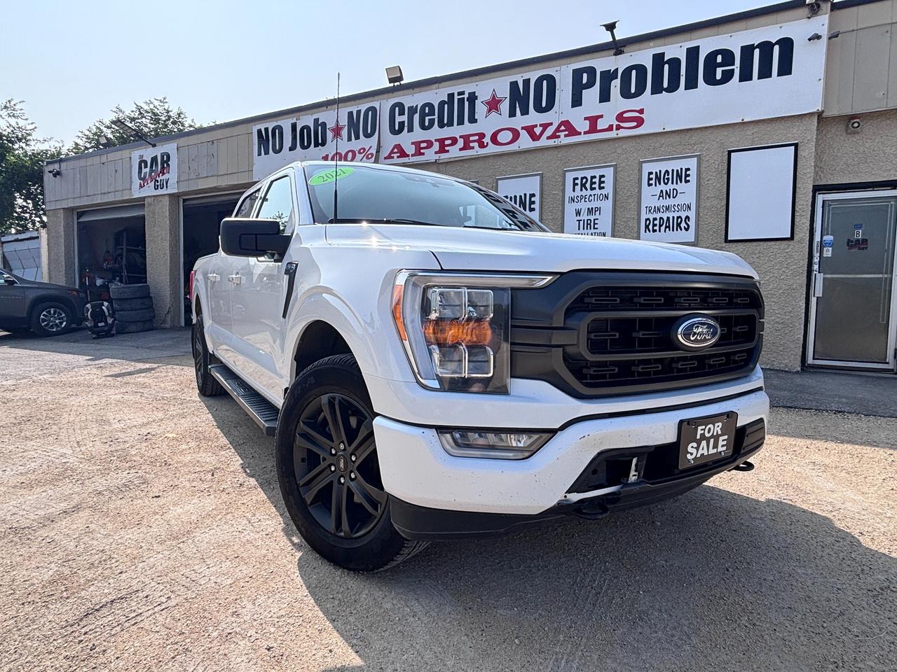 Used 2021 Ford F-150 XLT 4WD SuperCrew 5.5' Box for sale in Winnipeg, MB