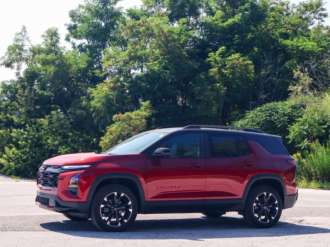 2027 Chevrolet Equinox AWD RS Photo