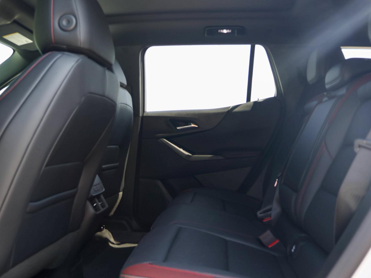 2027 Chevrolet Equinox AWD RS Photo