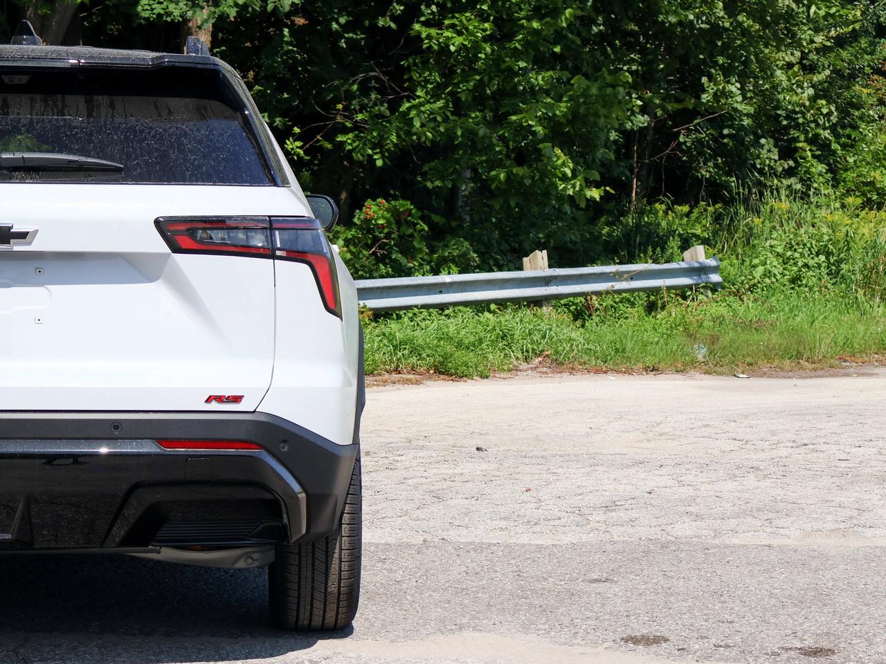 2027 Chevrolet Equinox AWD RS Photo