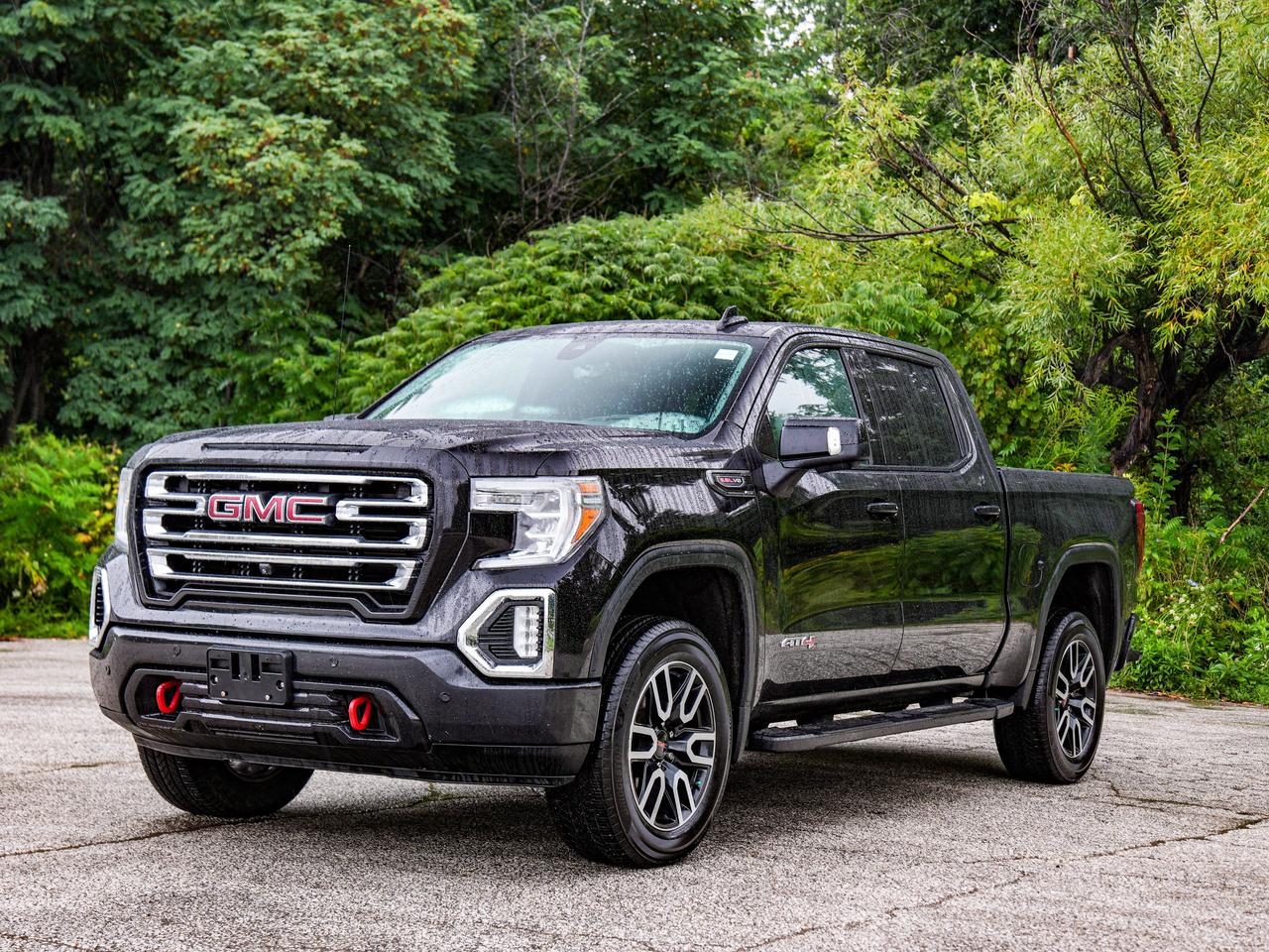 2020 GMC Sierra 1500 AT4 Photo