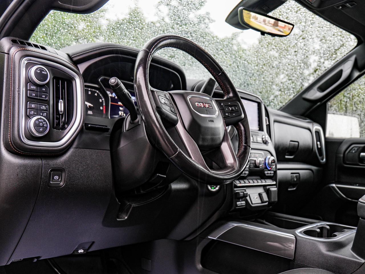 2020 GMC Sierra 1500 AT4 Photo