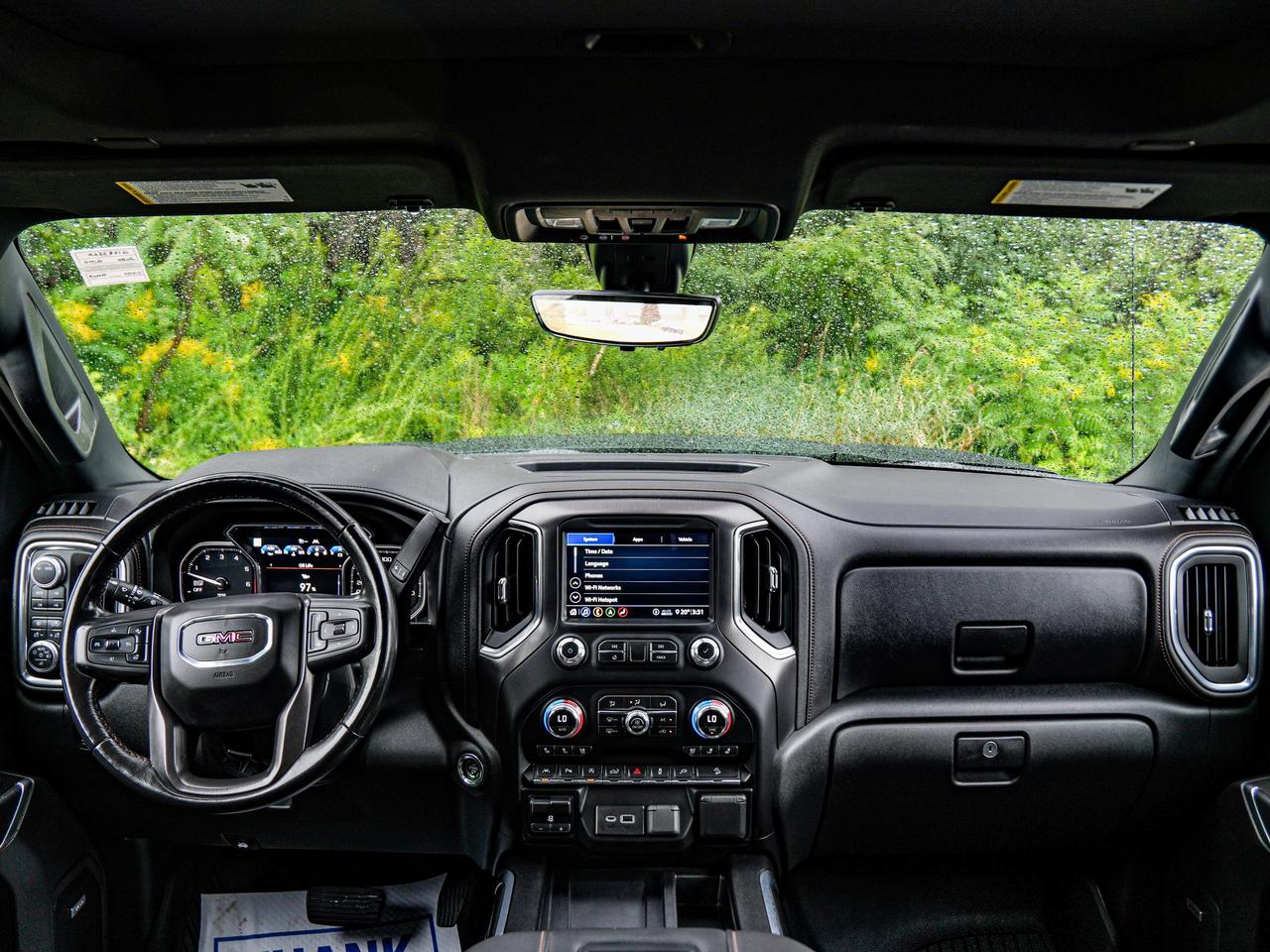2020 GMC Sierra 1500 AT4 Photo