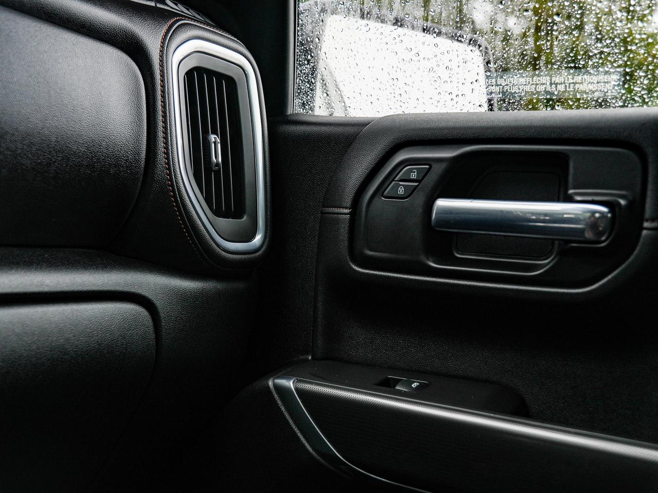 2020 GMC Sierra 1500 AT4 Photo