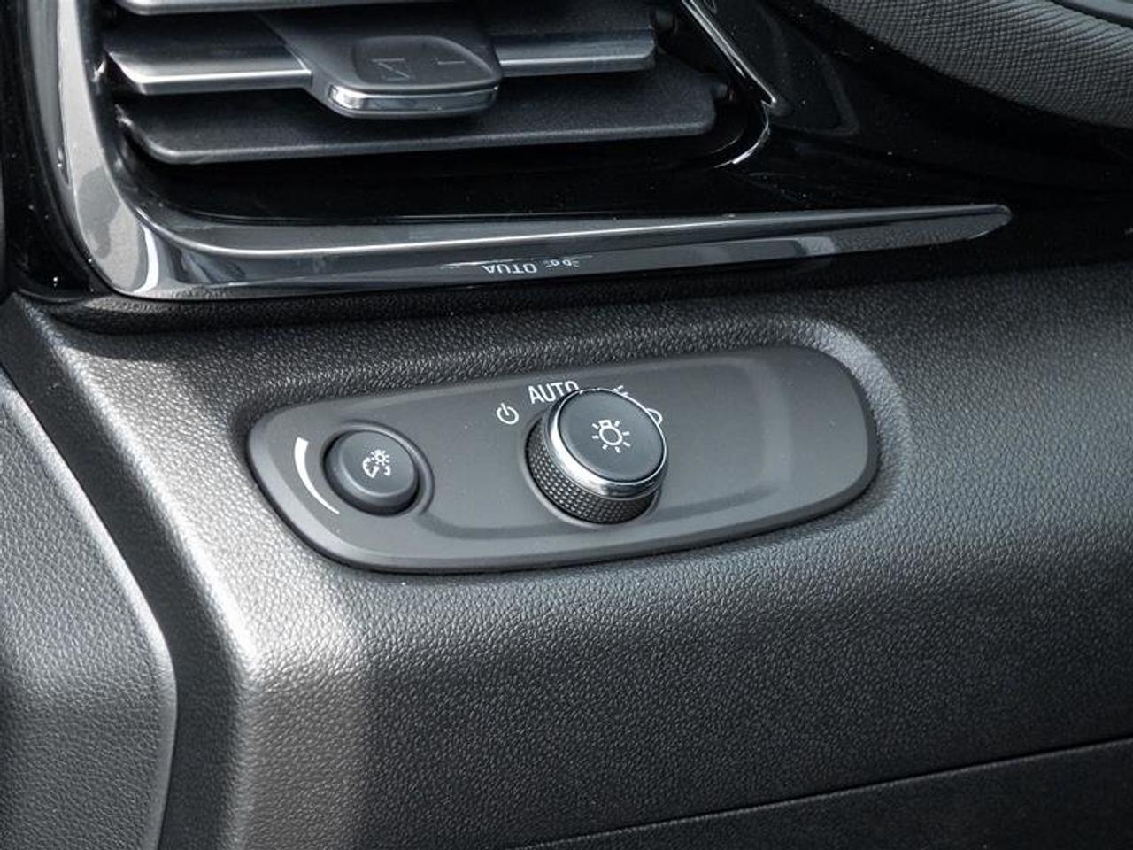 2026 Buick Envista Sport Touring Photo