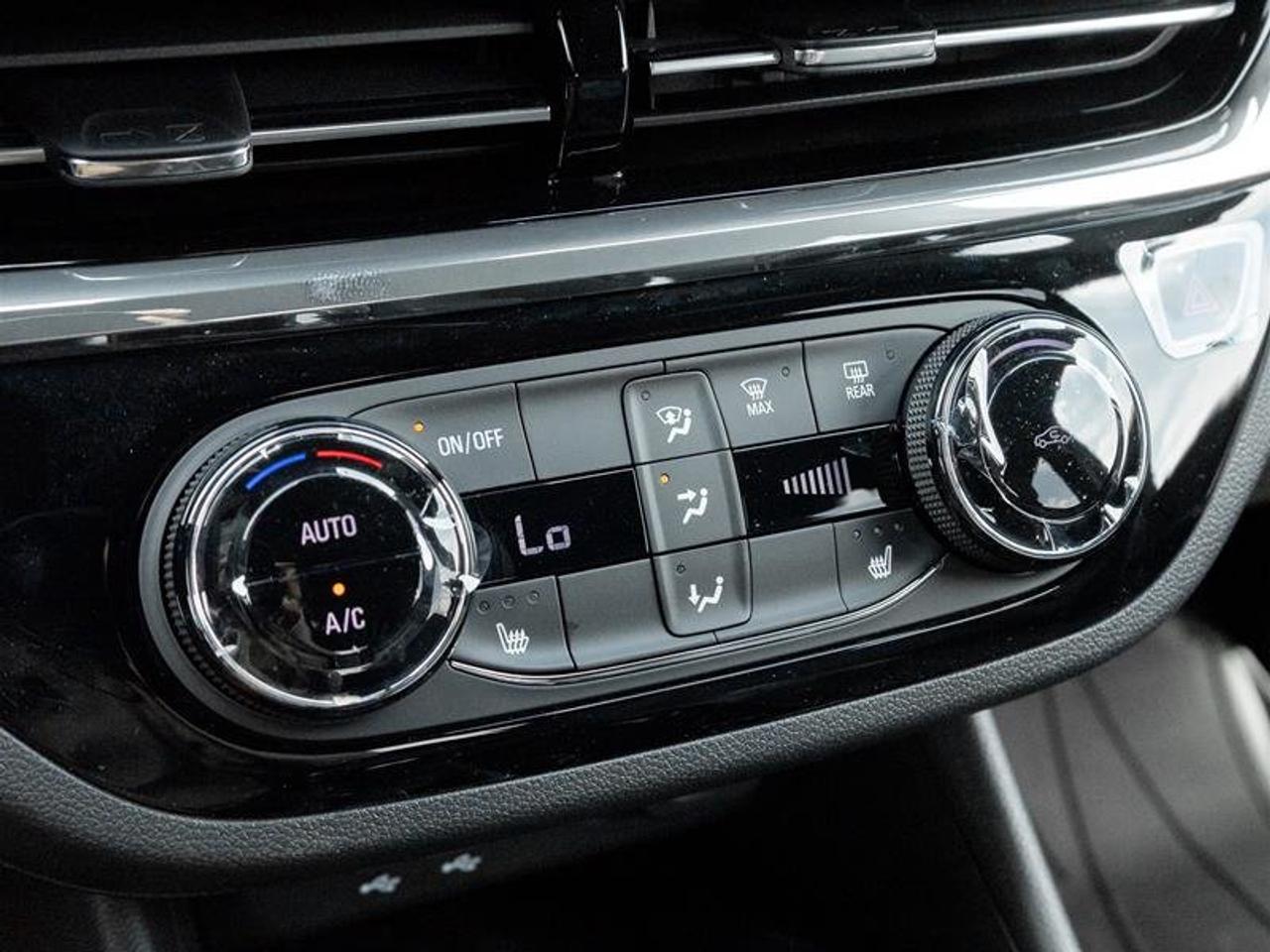 2026 Buick Envista Sport Touring Photo