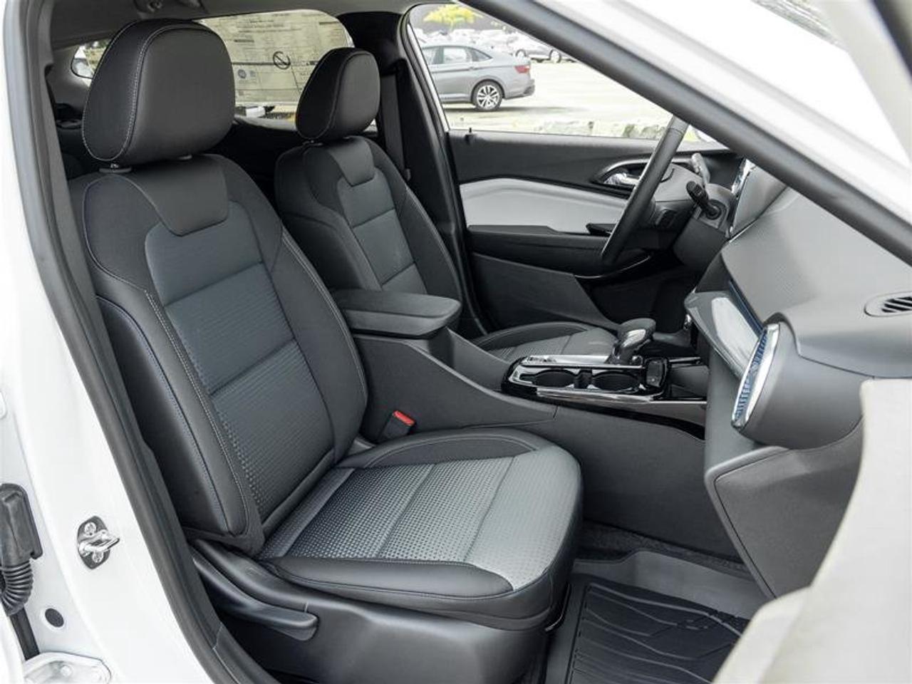 2026 Chevrolet Trax LT Photo