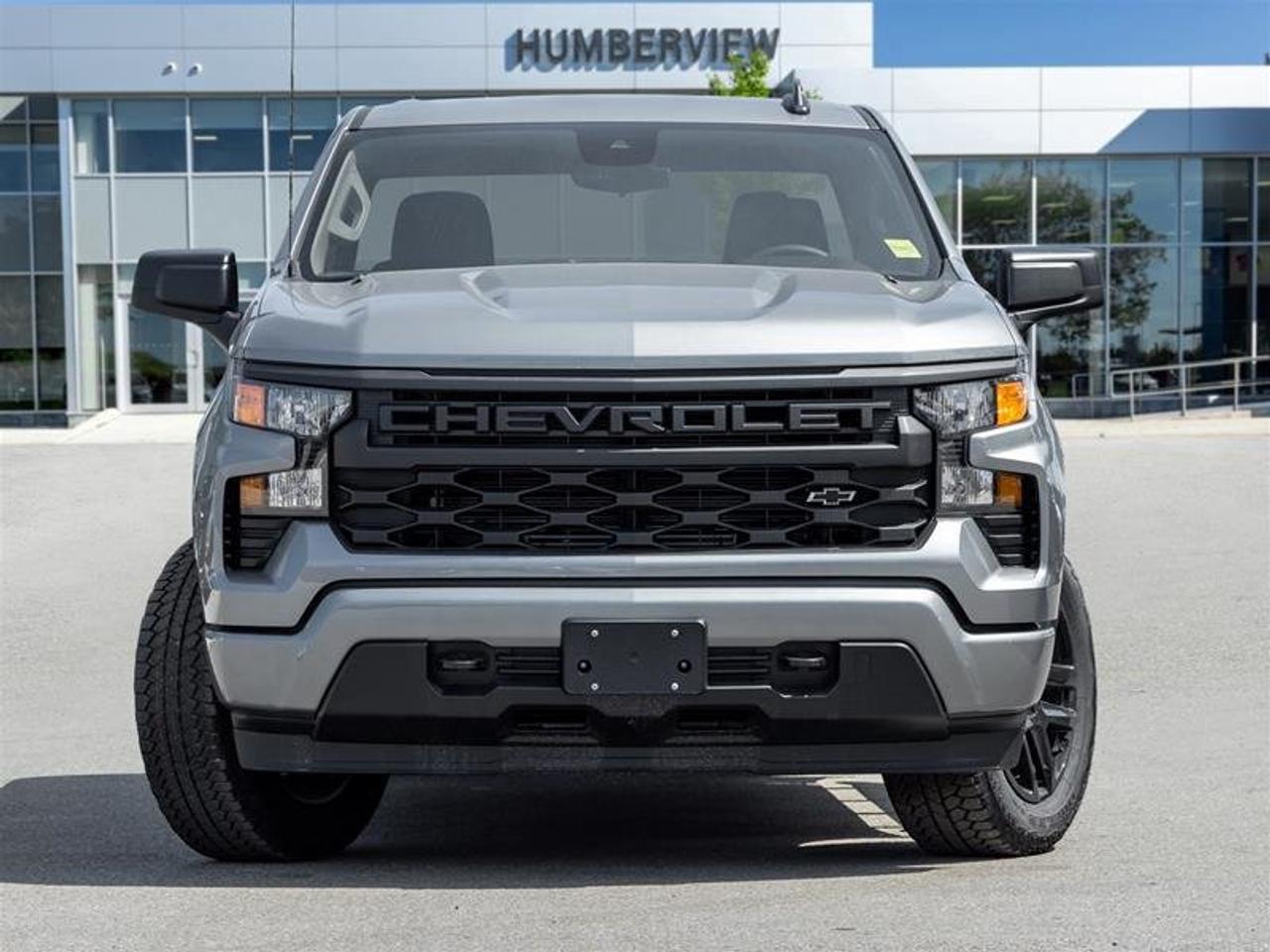 2026 Chevrolet Silverado 1500 Custom Photo2