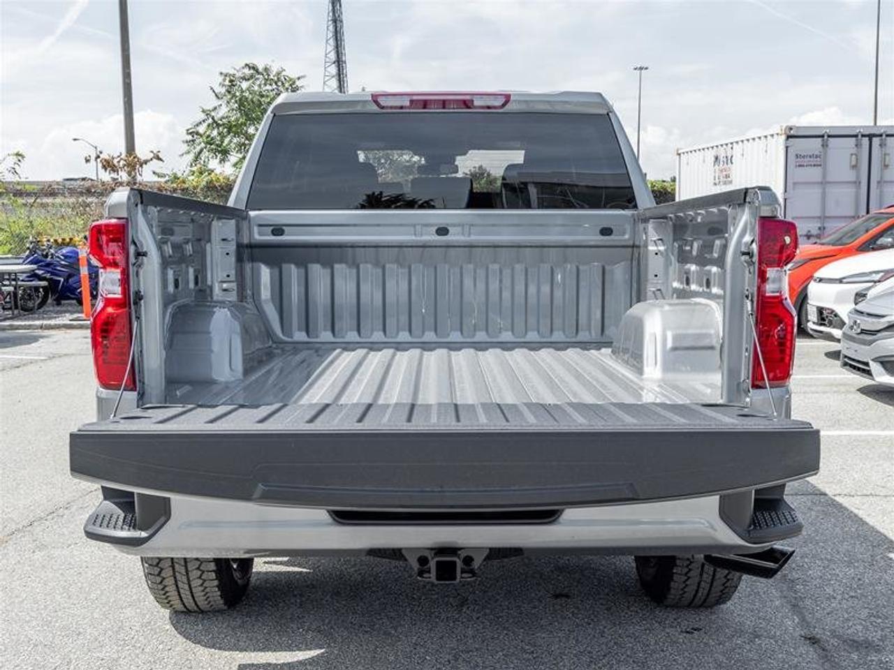 2026 Chevrolet Silverado 1500 Custom Photo