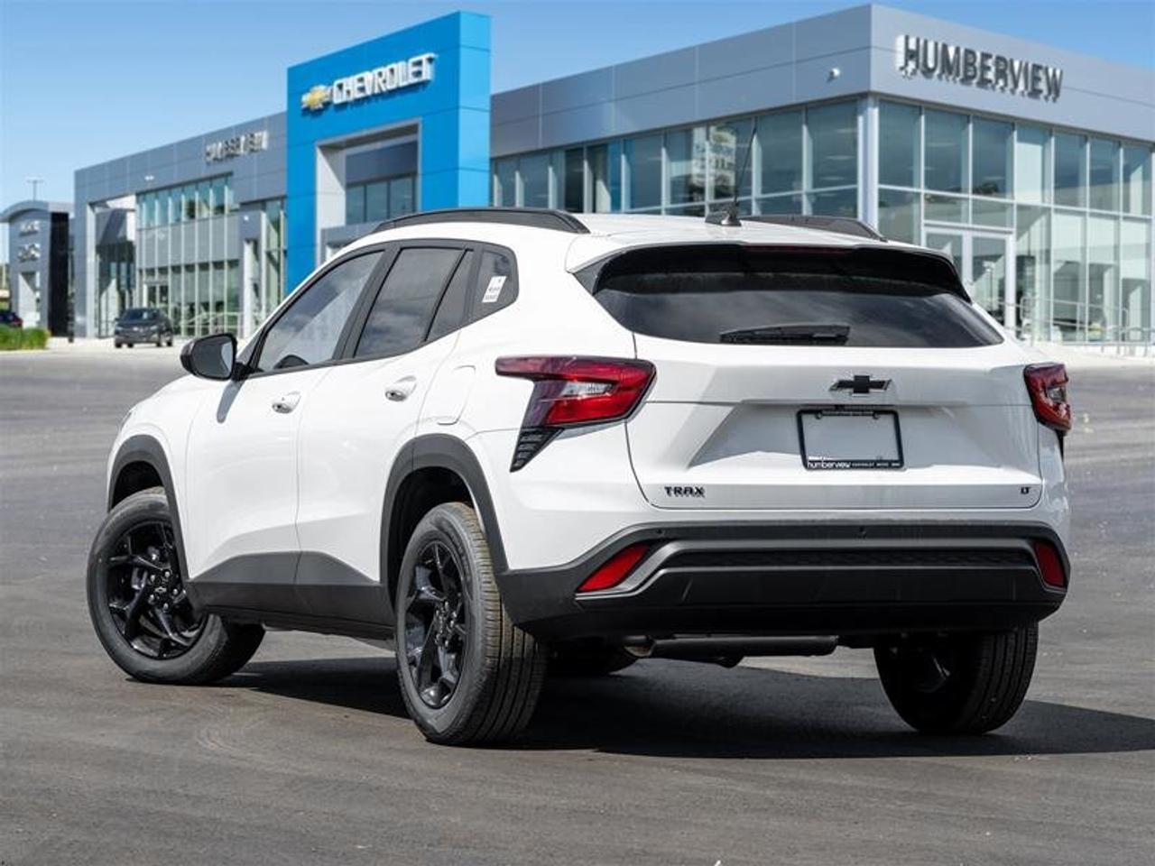 2026 Chevrolet Trax LT Photo4