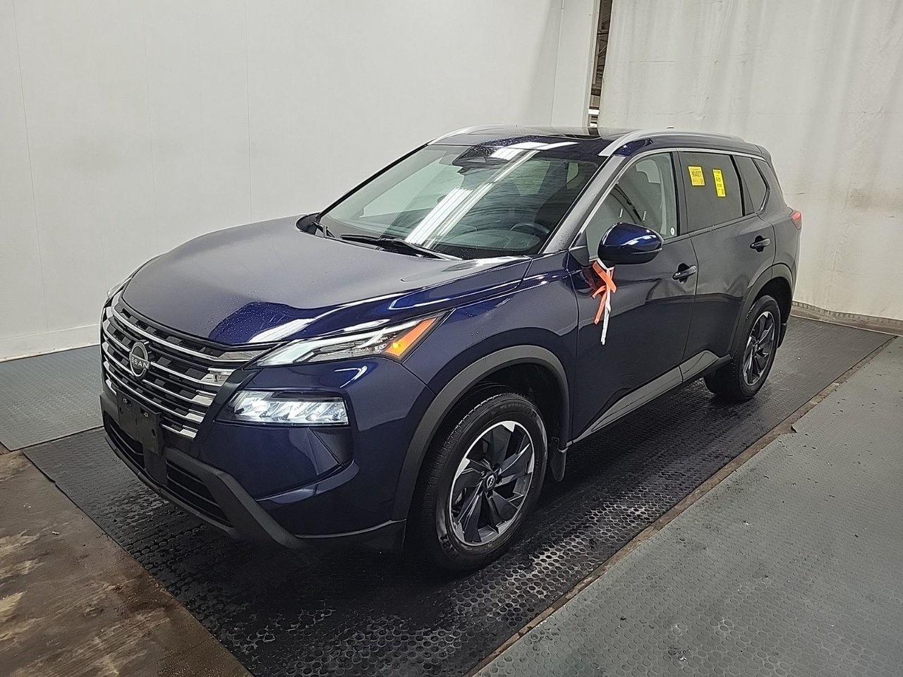 Used 2024 Nissan Rogue AWD SV Moonroof for sale in Mississauga, ON