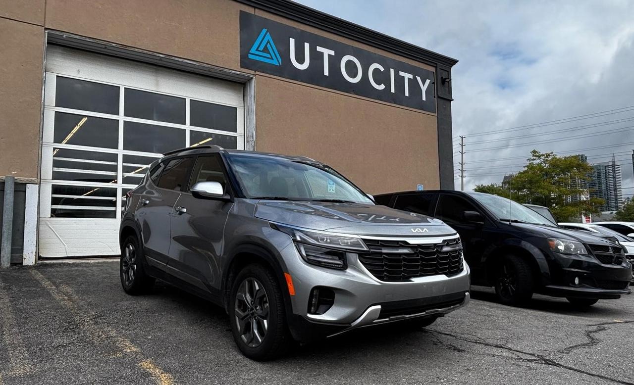 <p dir=ltr>| NO ACCIDENT | CLEAN CARFAX |&nbsp;</p><p dir=ltr>*LISTED PRICE INCLUDES $1000 FINANCE REBATE DISCOUNT.</p><p dir=ltr>&nbsp;</p><p dir=ltr>AutoCity Sales is family owned with over 30 years of combined Finance experience and are a trusted member of the Used Car Dealer Association (UCDA). Our priority is not only to provide you with the best price, but more importantly, a quality and&nbsp; reliable vehicle, while maintaining the best customer service. Visit us at 260 Dundas Street West, Mississauga, ON! Call us at 905-279-9990 or email us at&nbsp;</p><p dir=ltr>reception@auto9k.ca to book an appointment or speak to a Sales Representative today!&nbsp;</p><p dir=ltr>&nbsp;</p><p dir=ltr>CERTIFICATION: Have your new pre-owned vehicle certified by an AutoCity trusted mechanic! We offer a full safety inspection exceeding industry standards. Qualified units are available for safety certification. (Certification is not available on unqualified units. Please ask your sales representative for more details). All trade-ins are welcome. Admin fee of $999 included on all units.Taxes and licensing are extra.</p><p dir=ltr>&nbsp;</p><p dir=ltr>PRICE: We believe all customers deserve to get the best price possible on their new pre-owned vehicle without having to go through stressful negotiations. We pride ourselves on providing a comfortable, hassle free environment, while monitoring the market and adjusting our prices daily to maintain the best price possible. No haggle pricing. No pressure.&nbsp;</p><p dir=ltr>&nbsp;</p><p dir=ltr>WARRANTY: This vehicle qualifies for an extended warranty with different terms and coverages available. Dont forget to ask for help choosing the right one for you.</p><p dir=ltr>Additional charges may apply. Ask your finance manager for more details.&nbsp;</p><p dir=ltr>&nbsp;</p><p dir=ltr>FINANCING: Good credit? Bad Credit? No Credit?&nbsp; Bankruptcy? Consumer proposal? Collections?&nbsp; We provide the best Approval rates with over 30 years of finance experience and offer the best credit rebuilding programs, to help you start rebuilding your credit today. Allow our finance and credit experts a chance to get you approved today!</p><p dir=ltr>Cash Price is $1,000 more !&nbsp;</p><p dir=ltr>Vehicle is a previous daily rental</p><p dir=ltr>You can visit us in person at 700 Burnhamthorpe Road W, Unit 2, L5C 2R9 in Mississauga.. Although every effort is made to ensure that the information provided to you is accurate and up to date; we do not take any responsibility for any errors, omissions and or typography mistakes found on all of our pages, prices may change without notice, to ensure that you get the most updated information please call us at (905) 279-9990</p><p>&nbsp;</p>