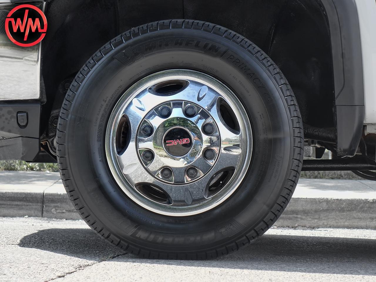 2023 GMC Sierra 3500 4WD Crew Cab 177" WB, 60" CA SLE*ALUMINUM LIFT BOX Photo