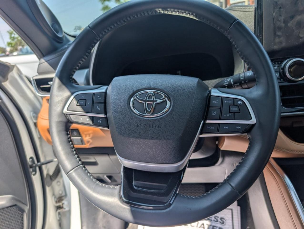 2023 Toyota Highlander PLATINUM AWD /7-PASSENGER/ FULLY LOADED - Photo #12
