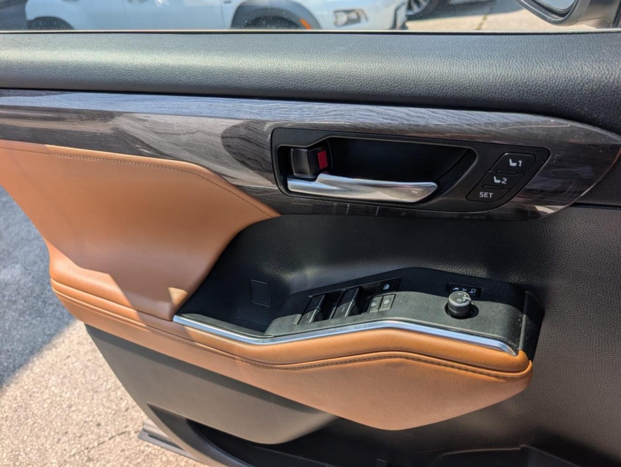 2023 Toyota Highlander PLATINUM AWD /7-PASSENGER/ FULLY LOADED - Photo #18