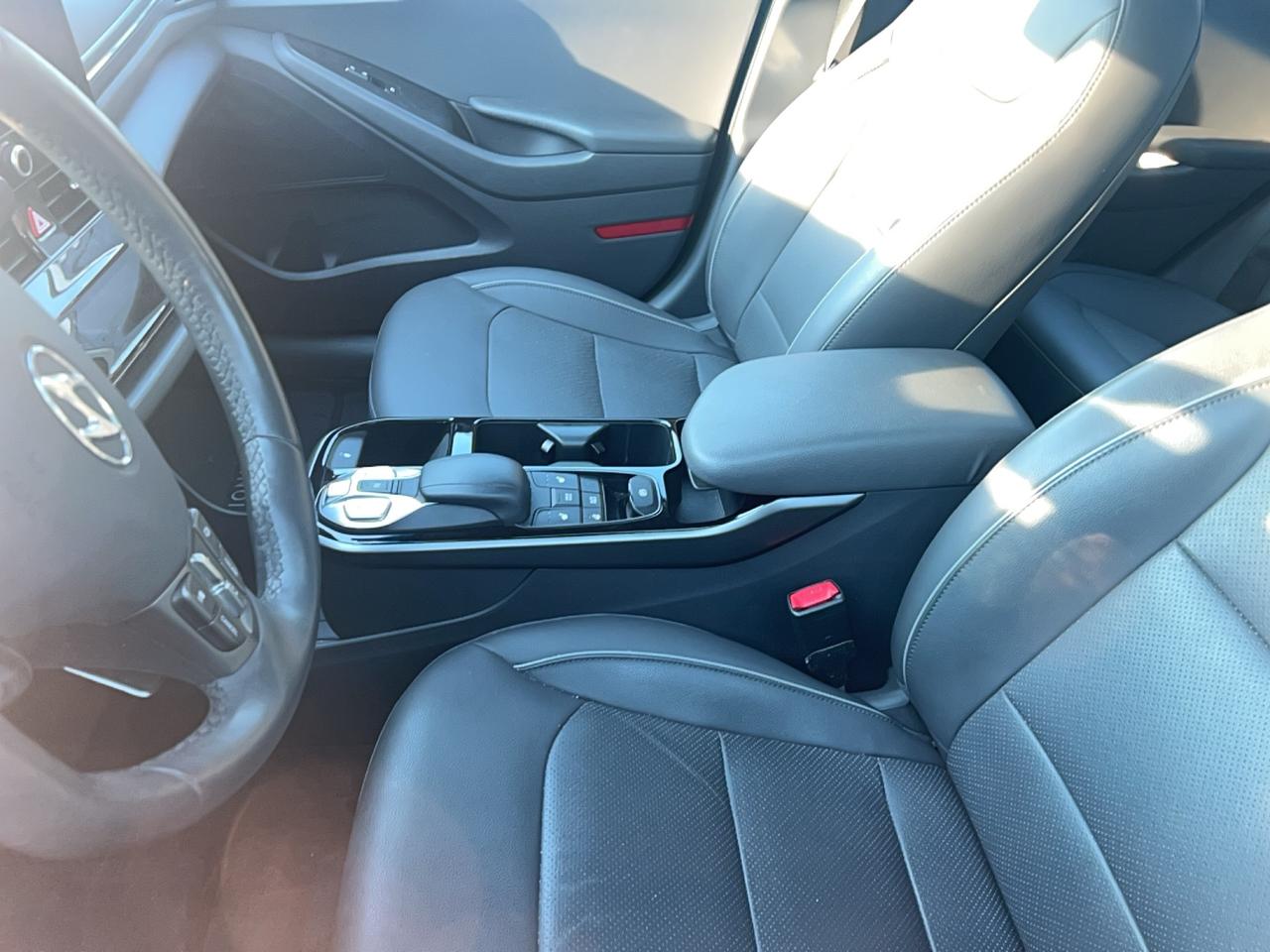 2020 Hyundai IONIQ Ultimate - Photo #2
