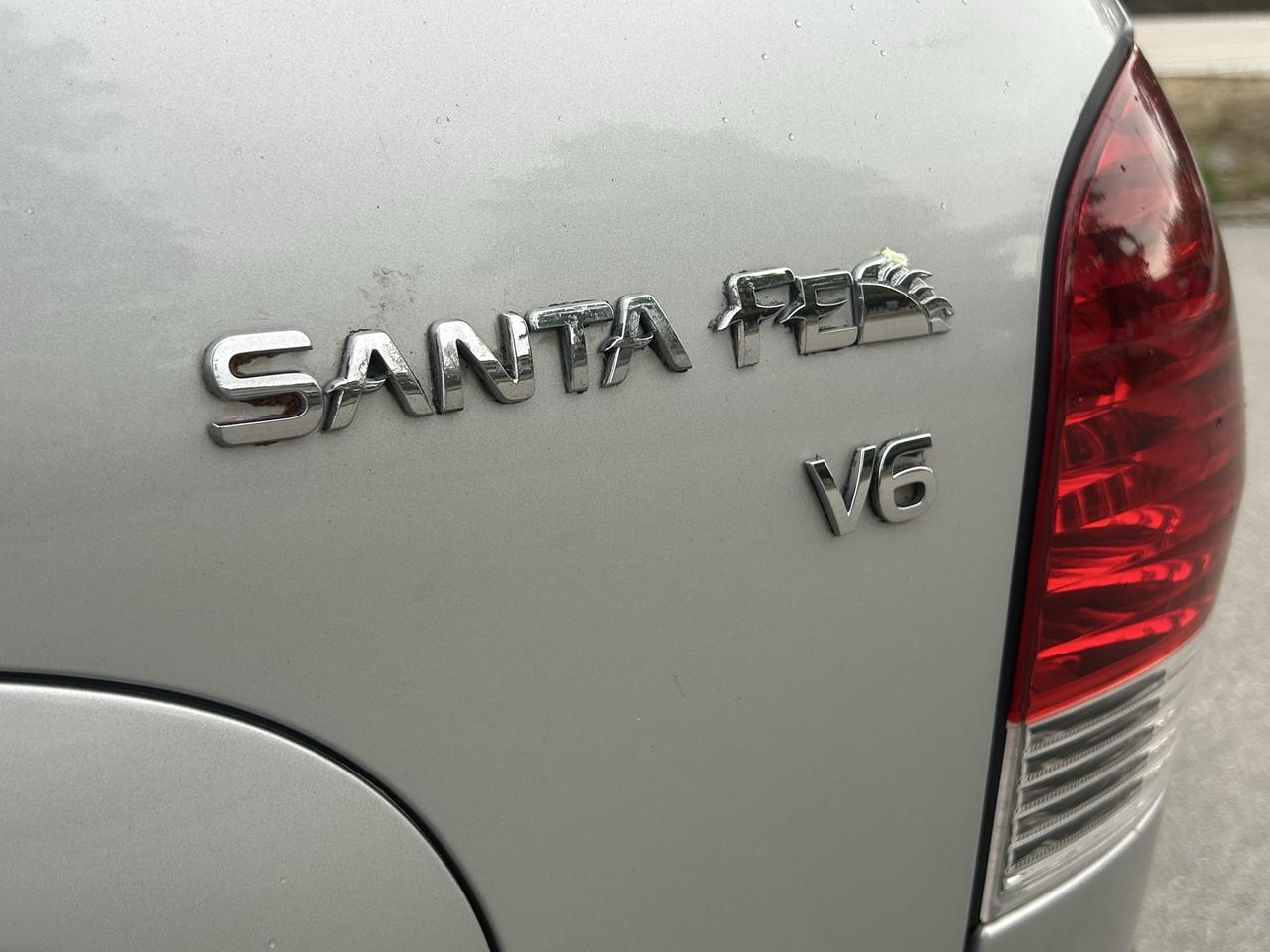 2006 Hyundai Santa Fe GL - Photo #16